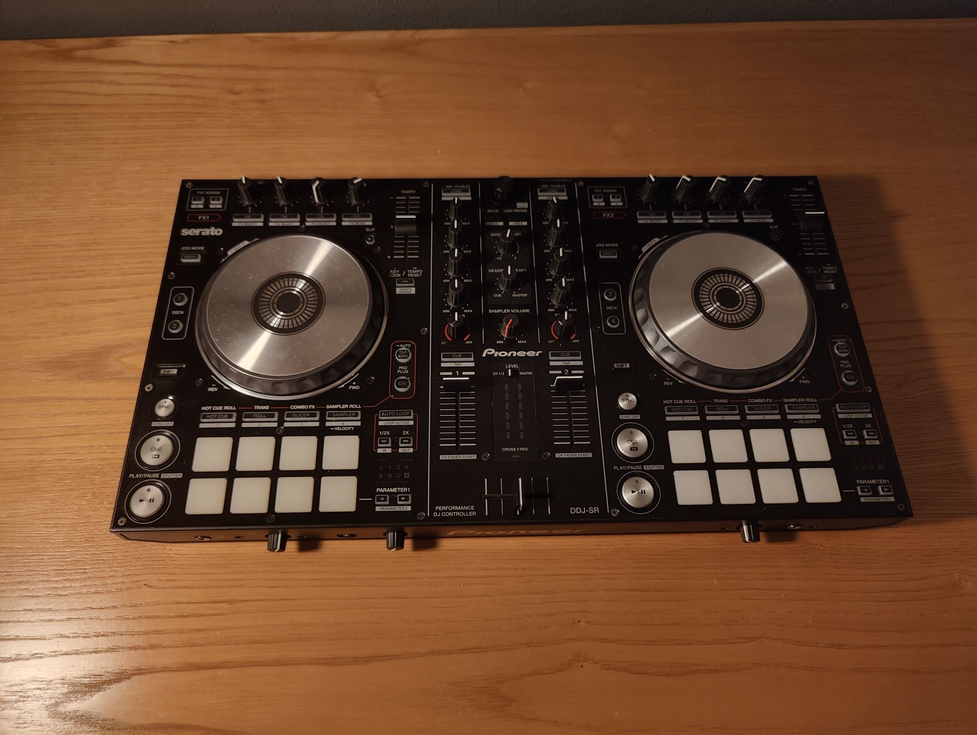 Pioneer DDJ-SR em Ótimo Estado