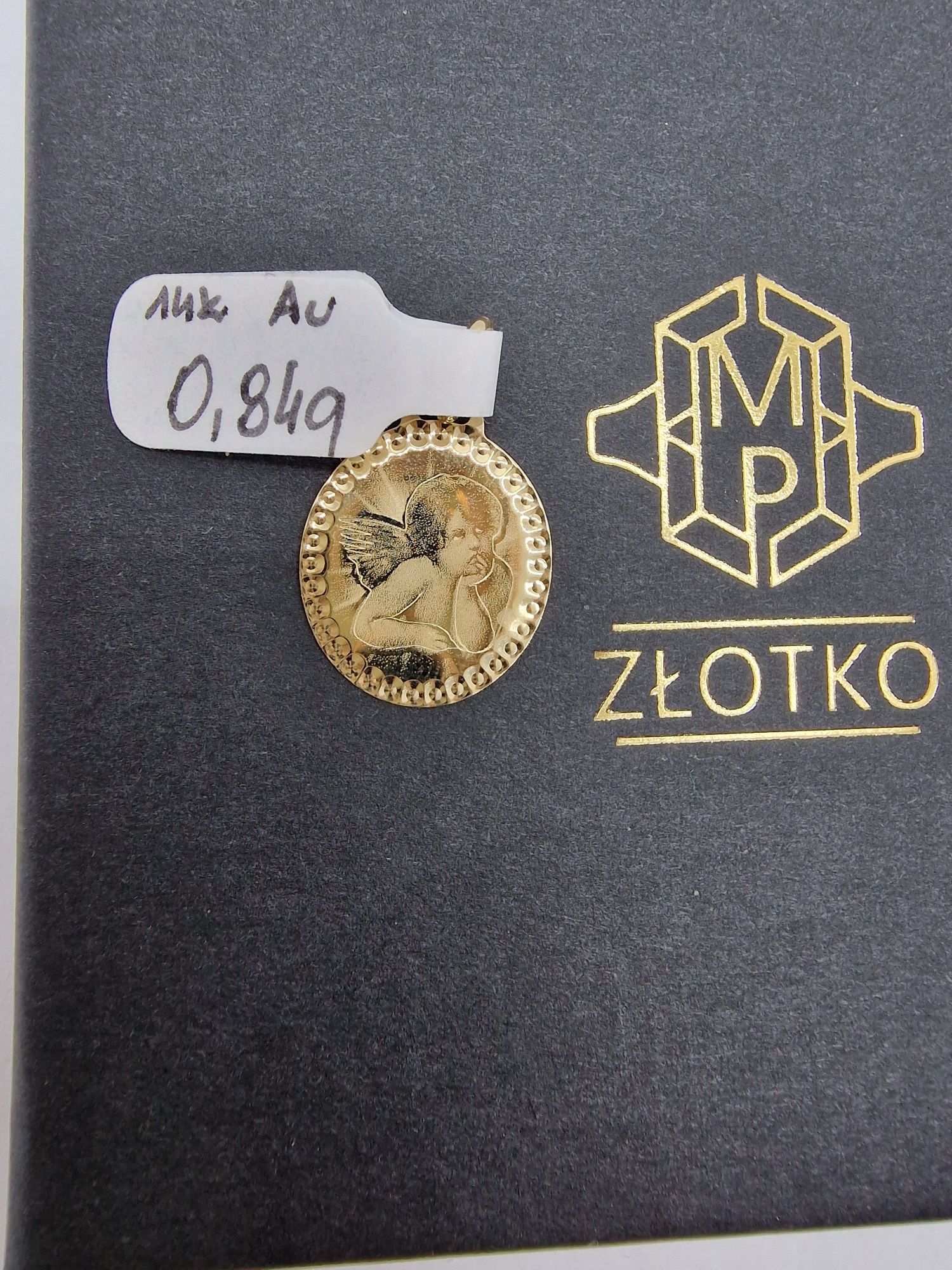 Zawieszka Aniołek złoto 585