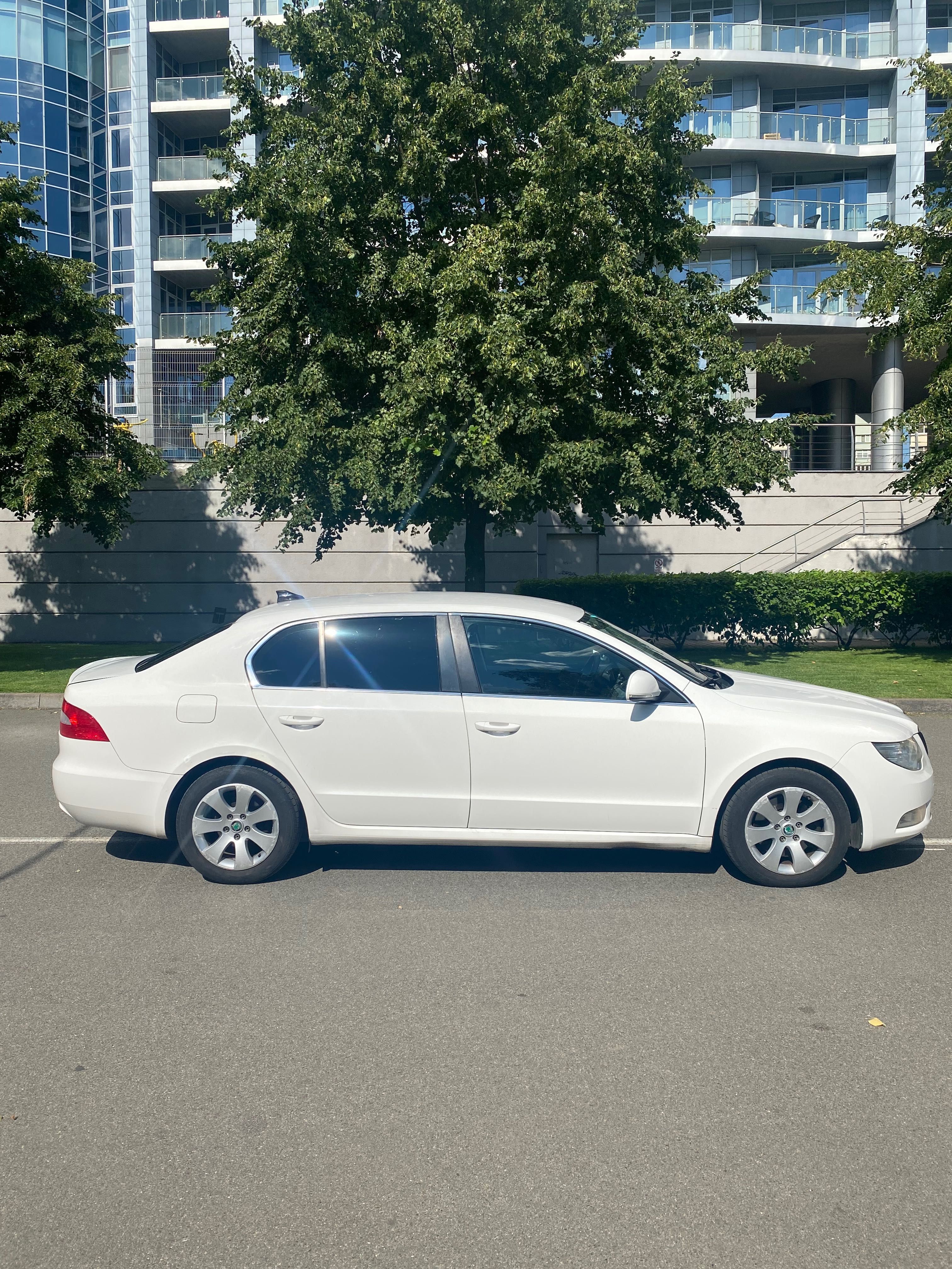 Skoda Superb 2013 1.6 TDI