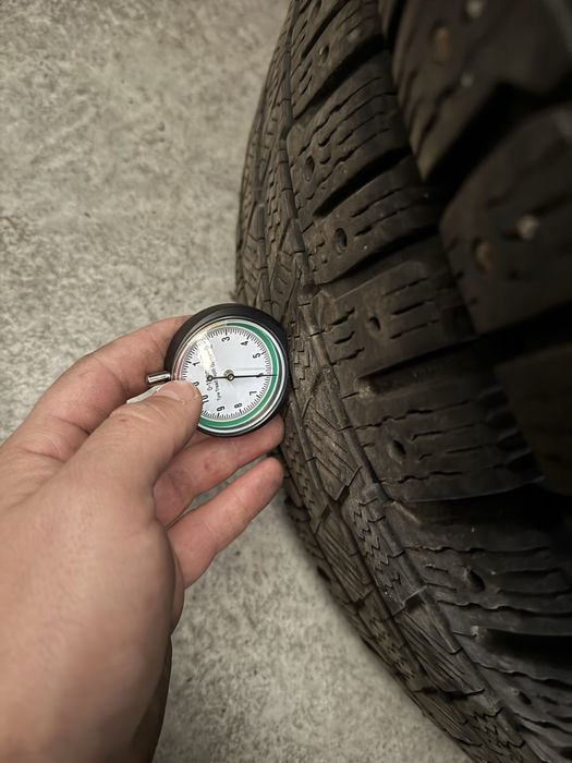 215 65 16C Michelin 4шт зимові шини 18рік (#41)