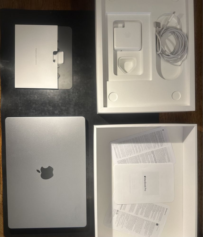 Macbook Pro M1 Pro 14 16/512 GB 2021