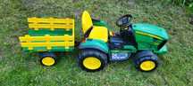 traktor na akumulator peg perego