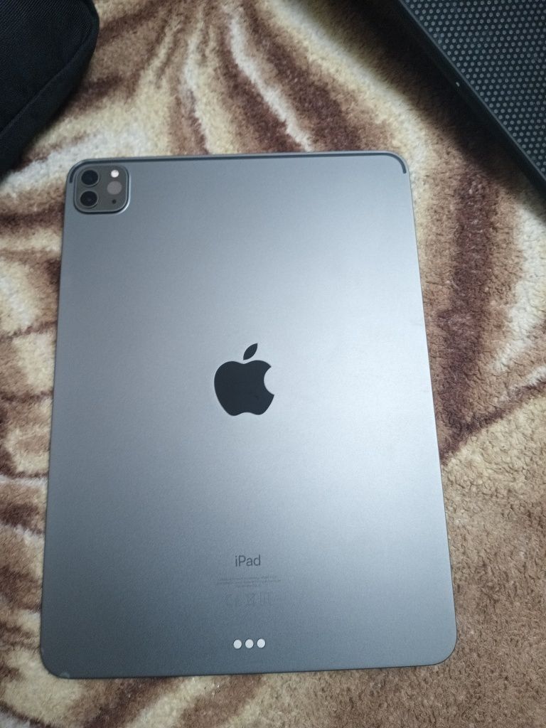 iPad PRO 11 128 wi-fi 3 поколение