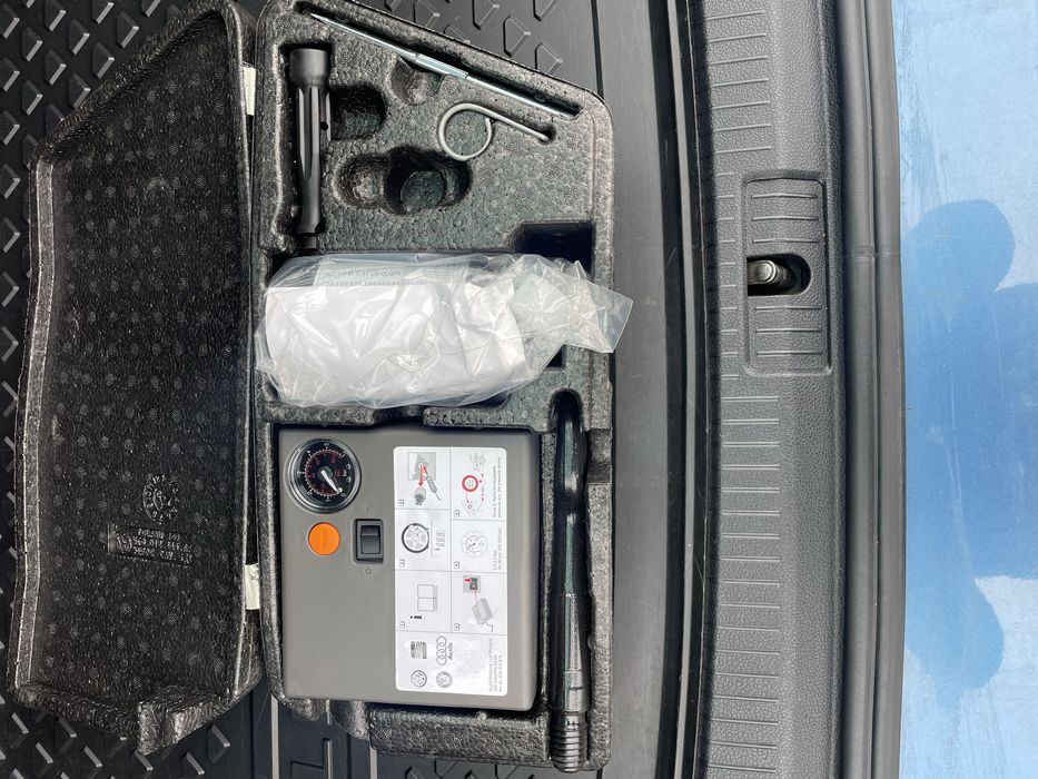 Набір компресор +піна+крюк