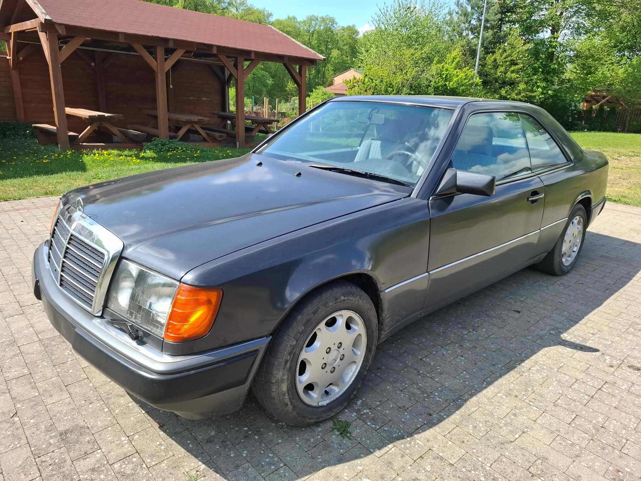 Mercedes W124 Coupe 2,3 Bez rdzy