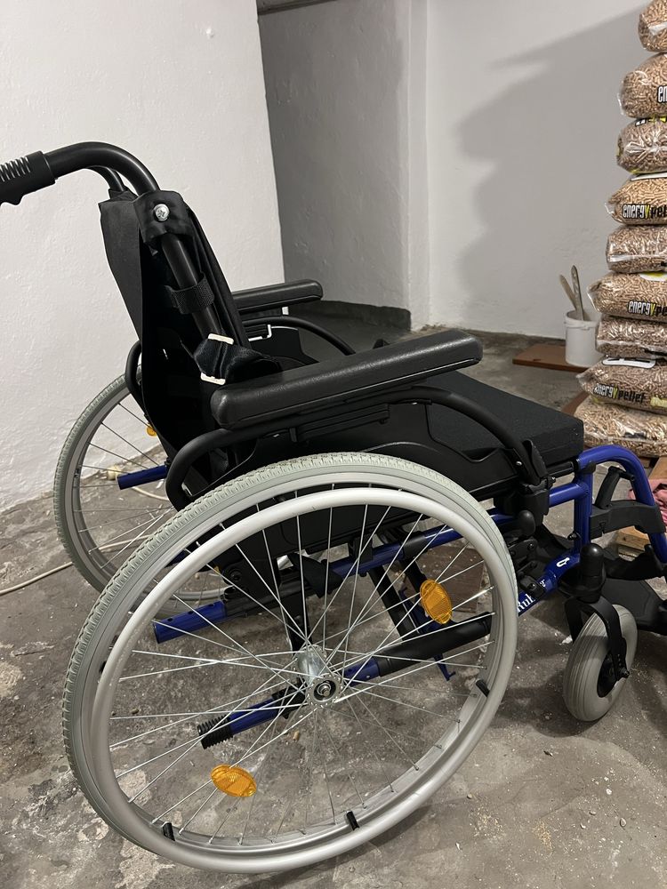 Wózek inwalidzki Breezy rubix 2