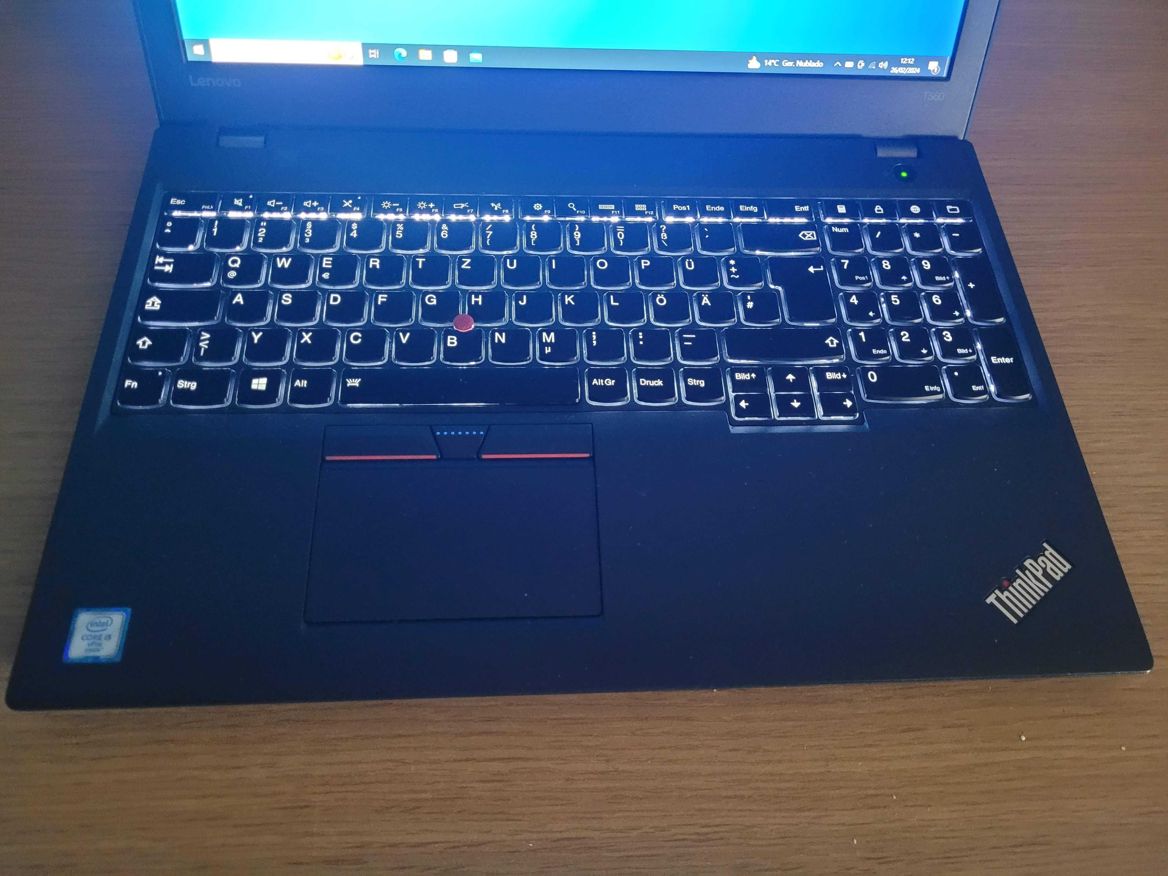 Lenovo ThinkPad T560 / i5 6300U / 4GB RAM / 250GB HDD / 15.6" FullHD