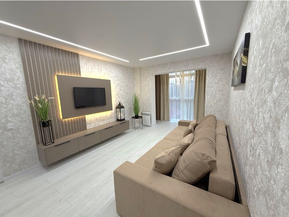 Продам 2-х комнатную ЦЕНТР После ремонта!!! АВТОНОМКА!!!