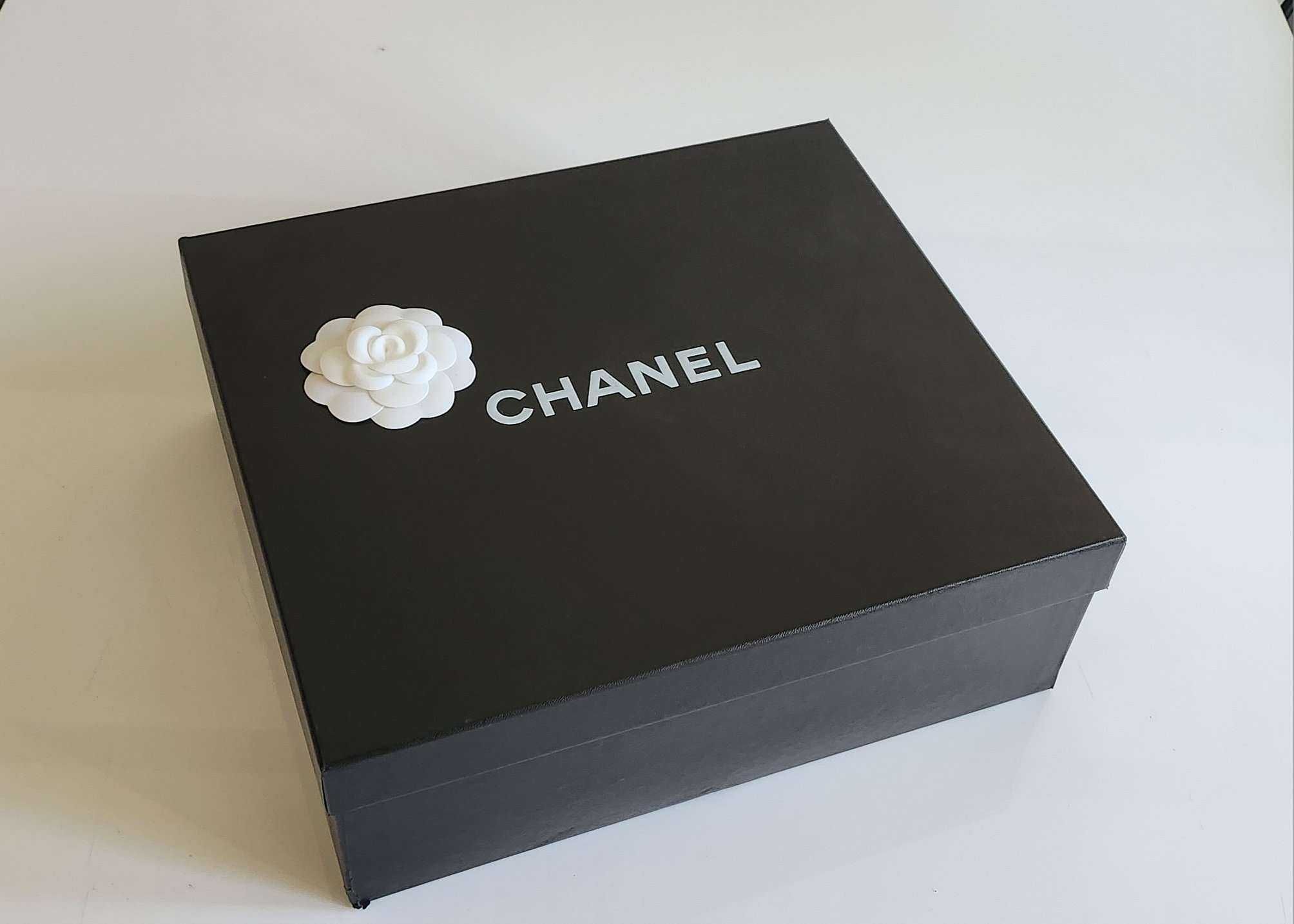 Pudełko Chanel 33x29x11 cm