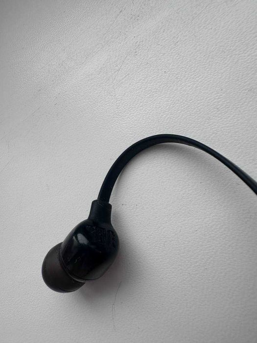 Навушники JBL TUNE 125BT BLACK