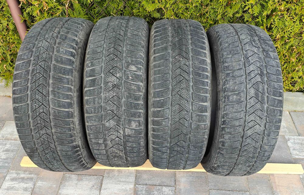 4x opony zimowe Pirelli Winter Sottozero 225/50/18-wzmocnione Run Flat
