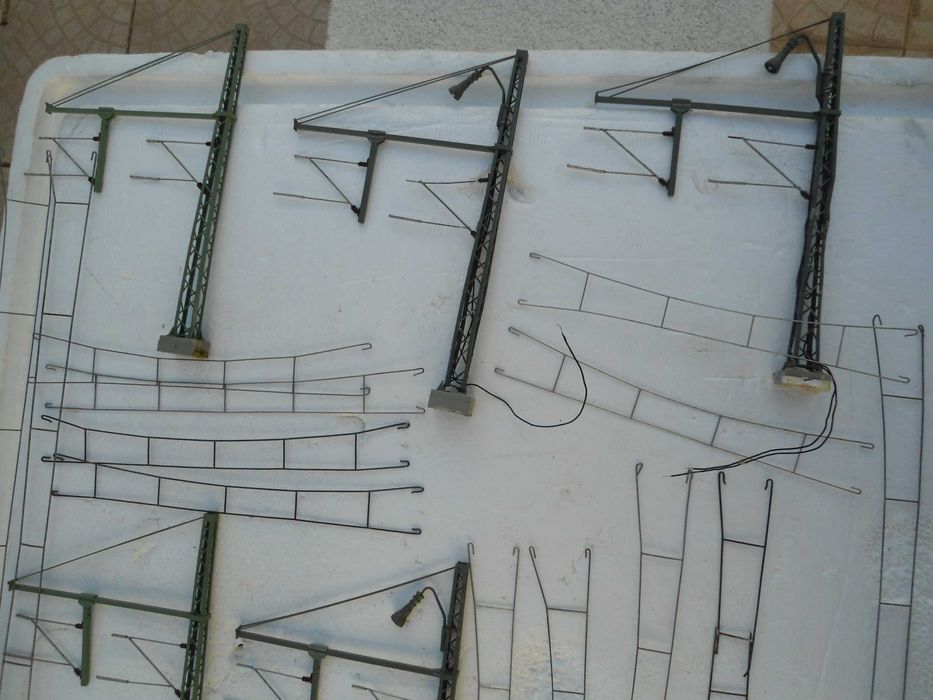 1:87 Marklin 11 postes duplos de catenária + 30