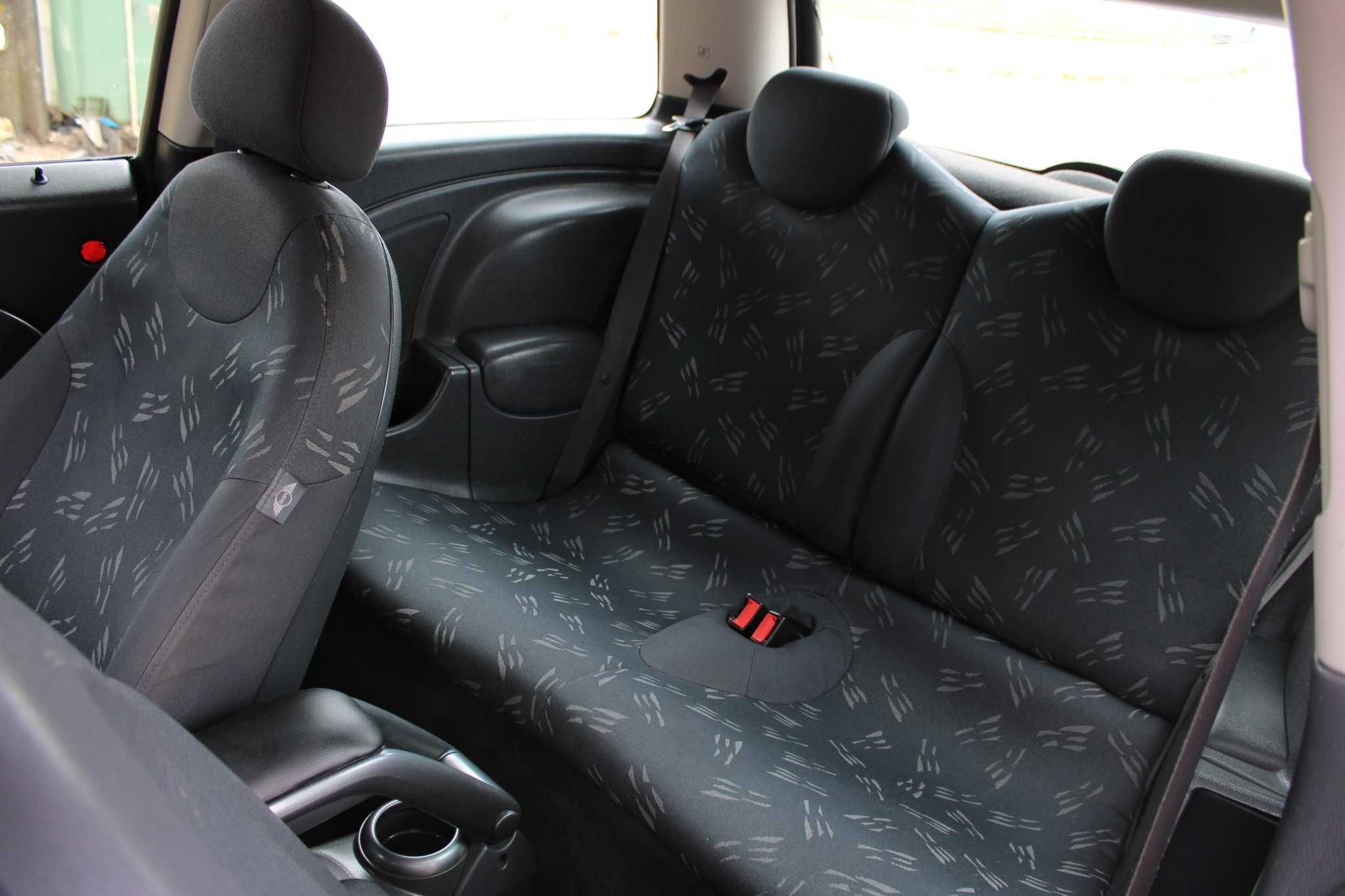Mini One 1.4D (toyota)