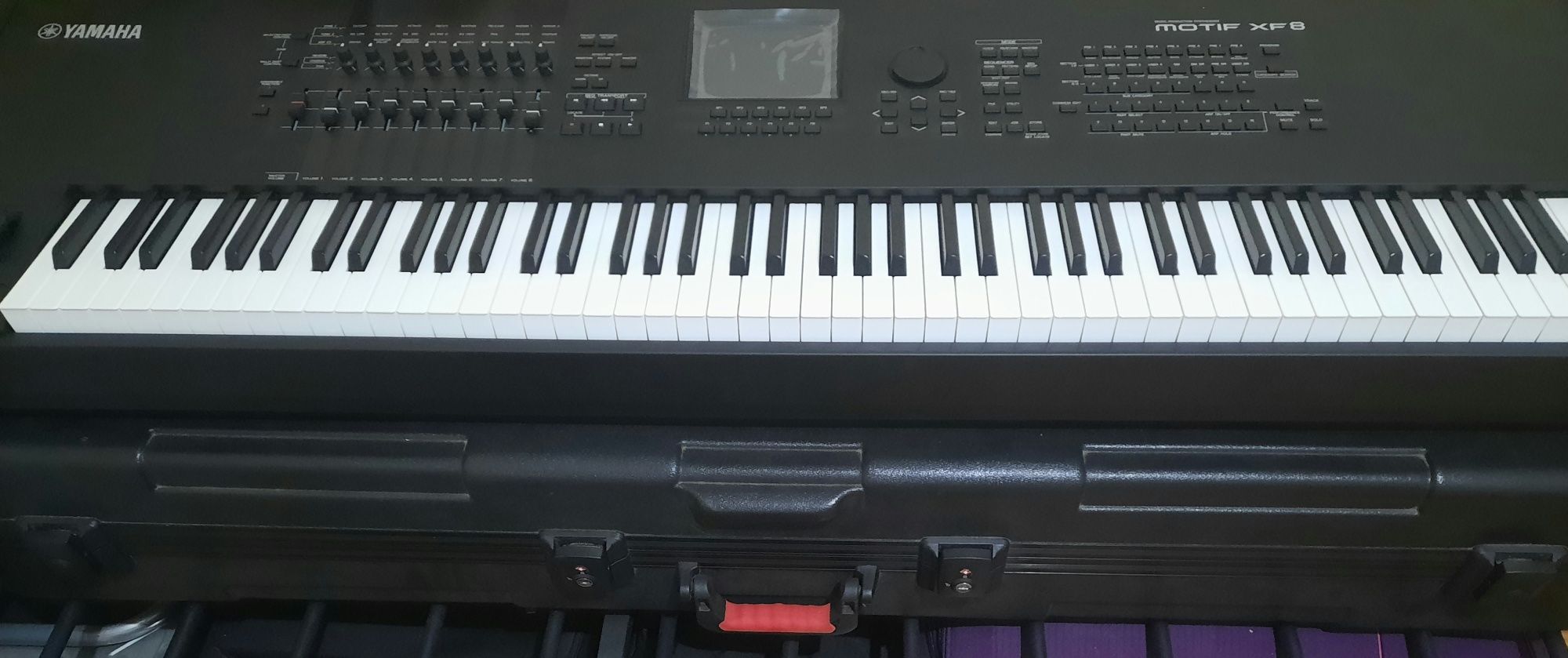 Yamaha Motif xf8 synth with Gator Flight case