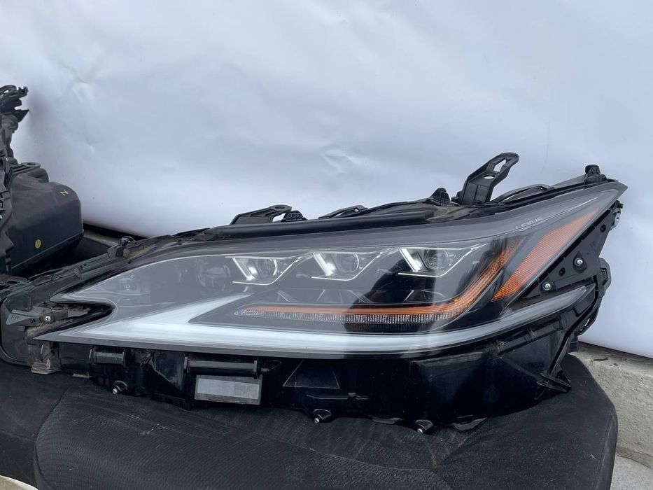 Фари lexus es 2018-2021 fulled blade scan