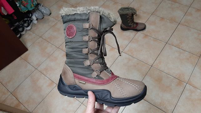 37р,24см,Кожаные зимние сапоги,ботинки Primigi (Примиджи).
отличное