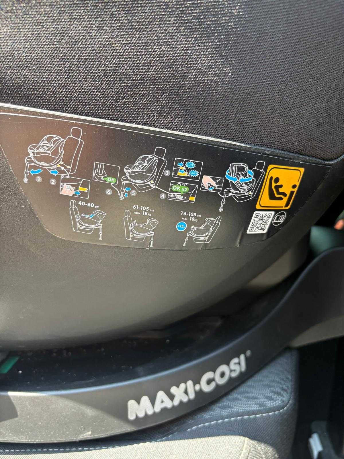 Cadeira Auto Maxi Cosi Mica Eco I-Size Authentic Black