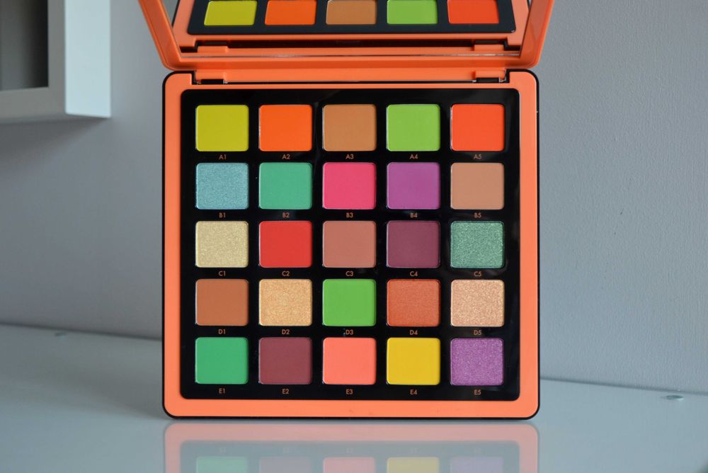 Anastasia Beverly Hills Norvina Pro Pigment Vol. 3 ABH paleta cieni