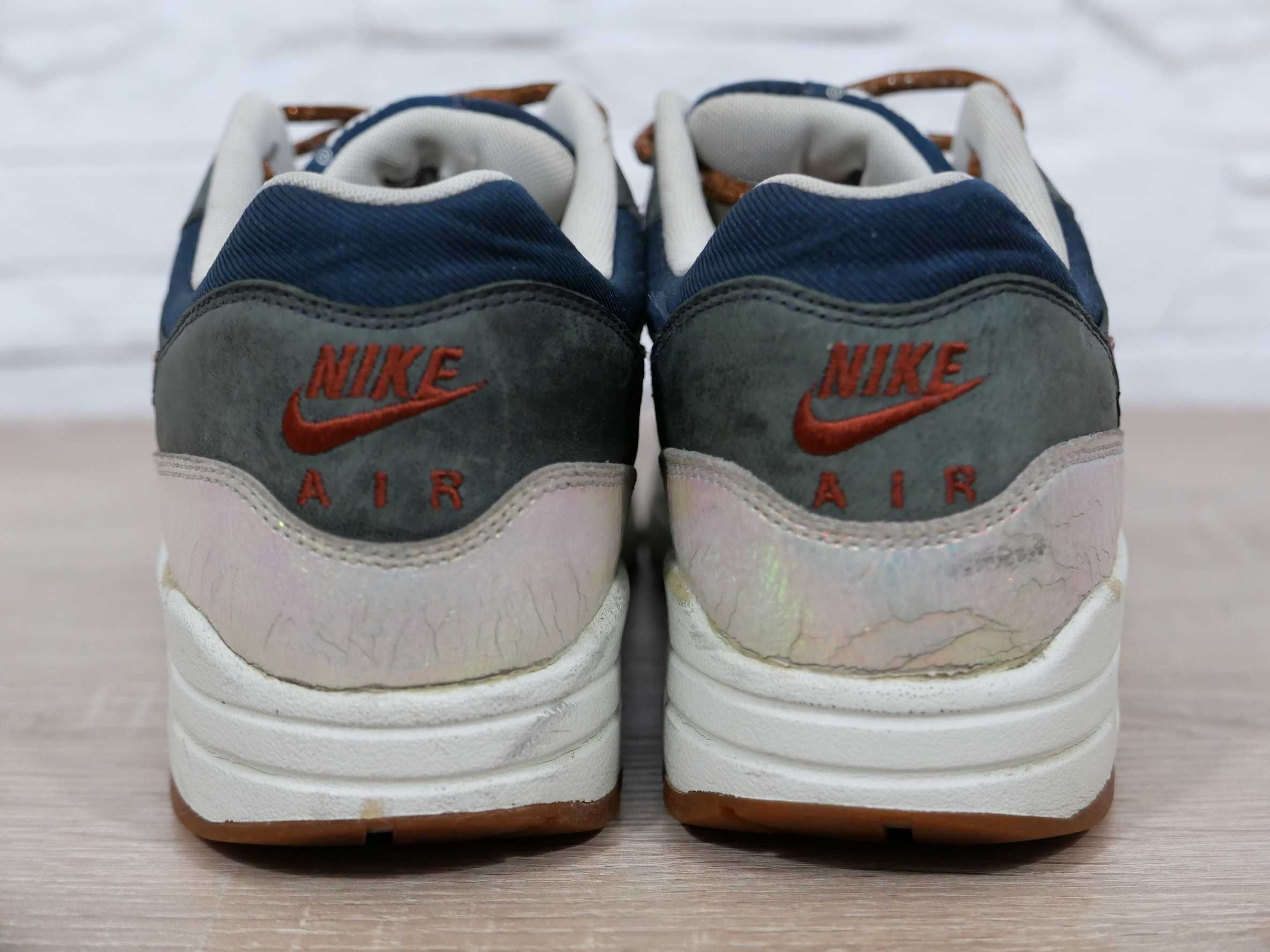 Nike Air Max 1 Premium buty sportowe skórzane granatowe 39