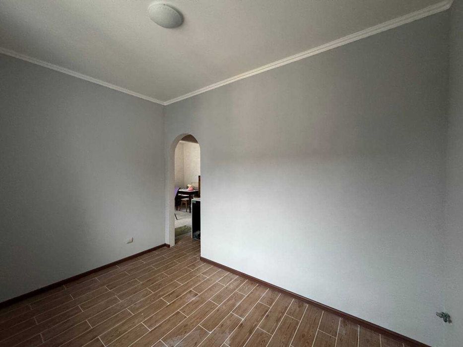 Дворівнева квартира(91,1 кв.м)  з частковим ремонтом Ірпені