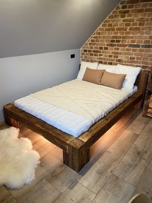 Łóżko drewniane, łóżko ze starego drewna, łóżko ze starych belek
