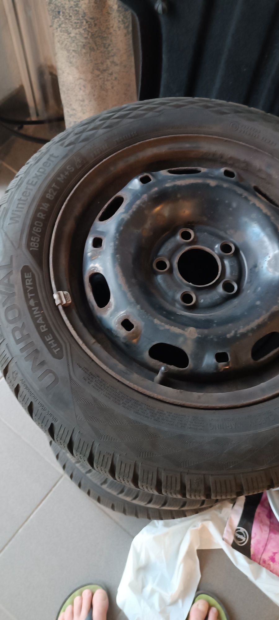 Opony zimowe 185/60r14