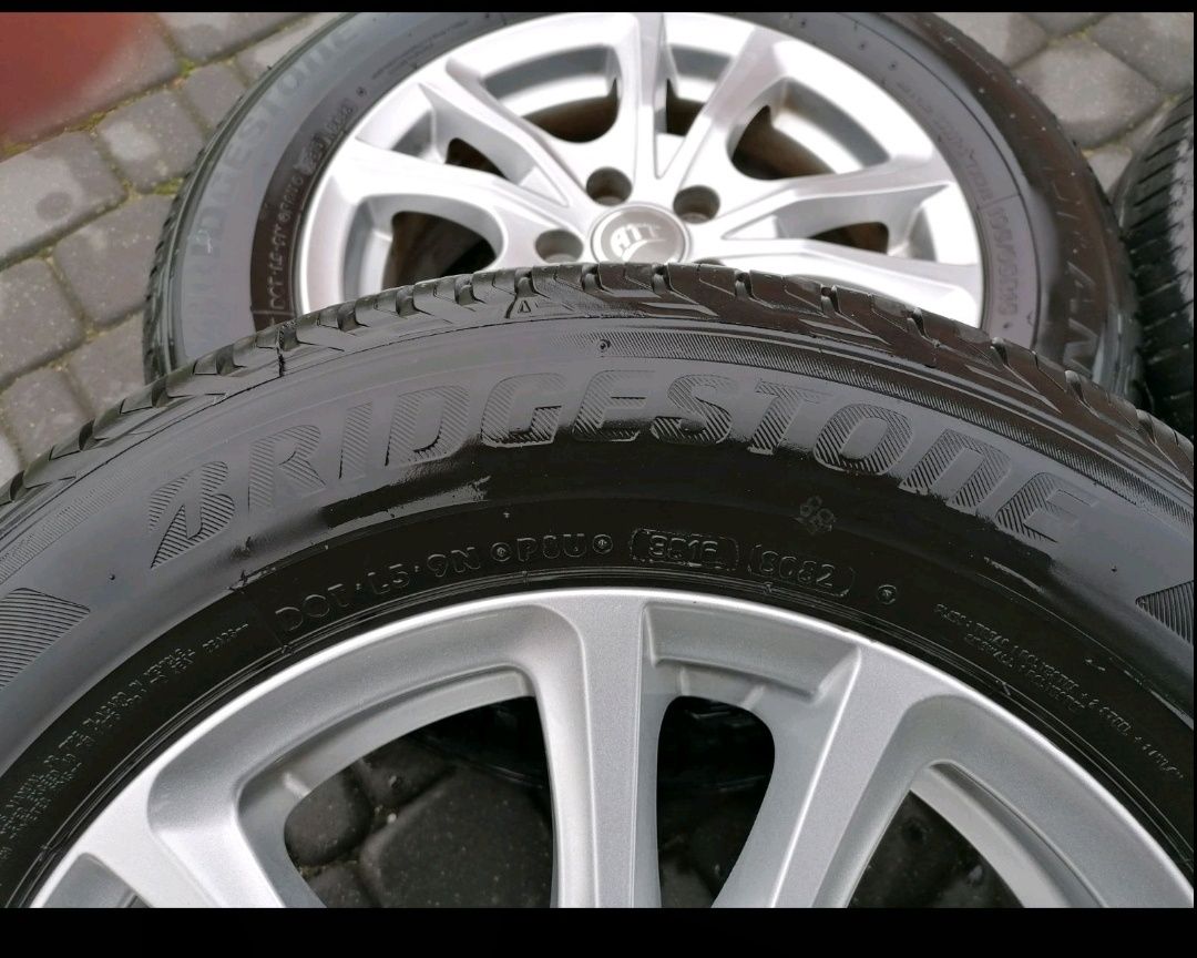 Koła Fiat  felgi z oponami letnimi