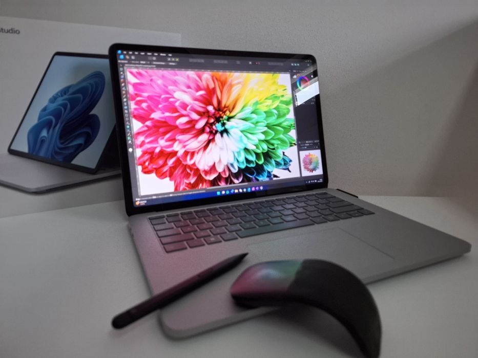 Microsoft Studio Laptop i7,1TB,32GB,3050Ti 4GB,w11 dodatki