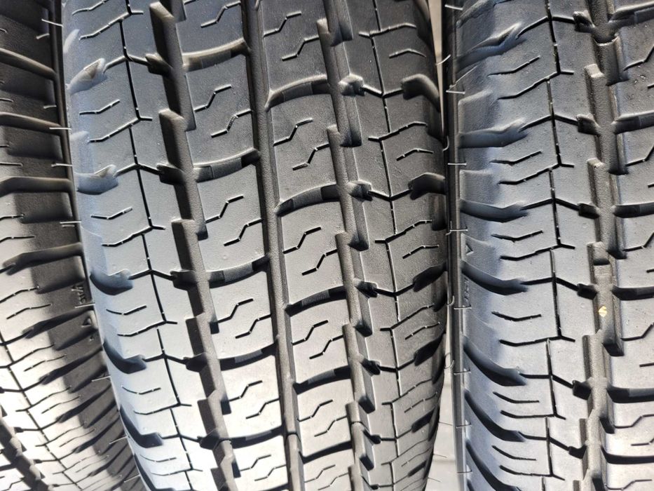 205 /75   R 16 C    Taurus
