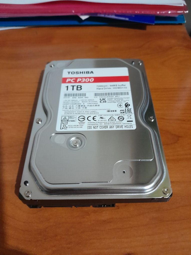 Hard Drive de 1TB Toshiba PC 300 Nova