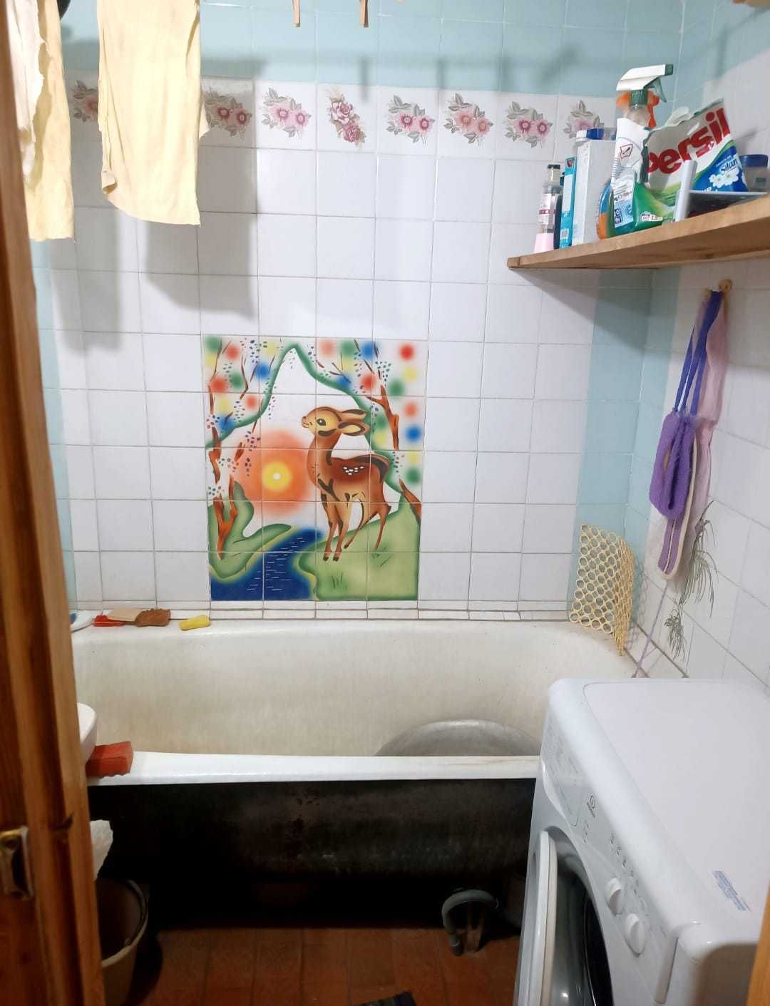 Даманський, 3к, середній поверх