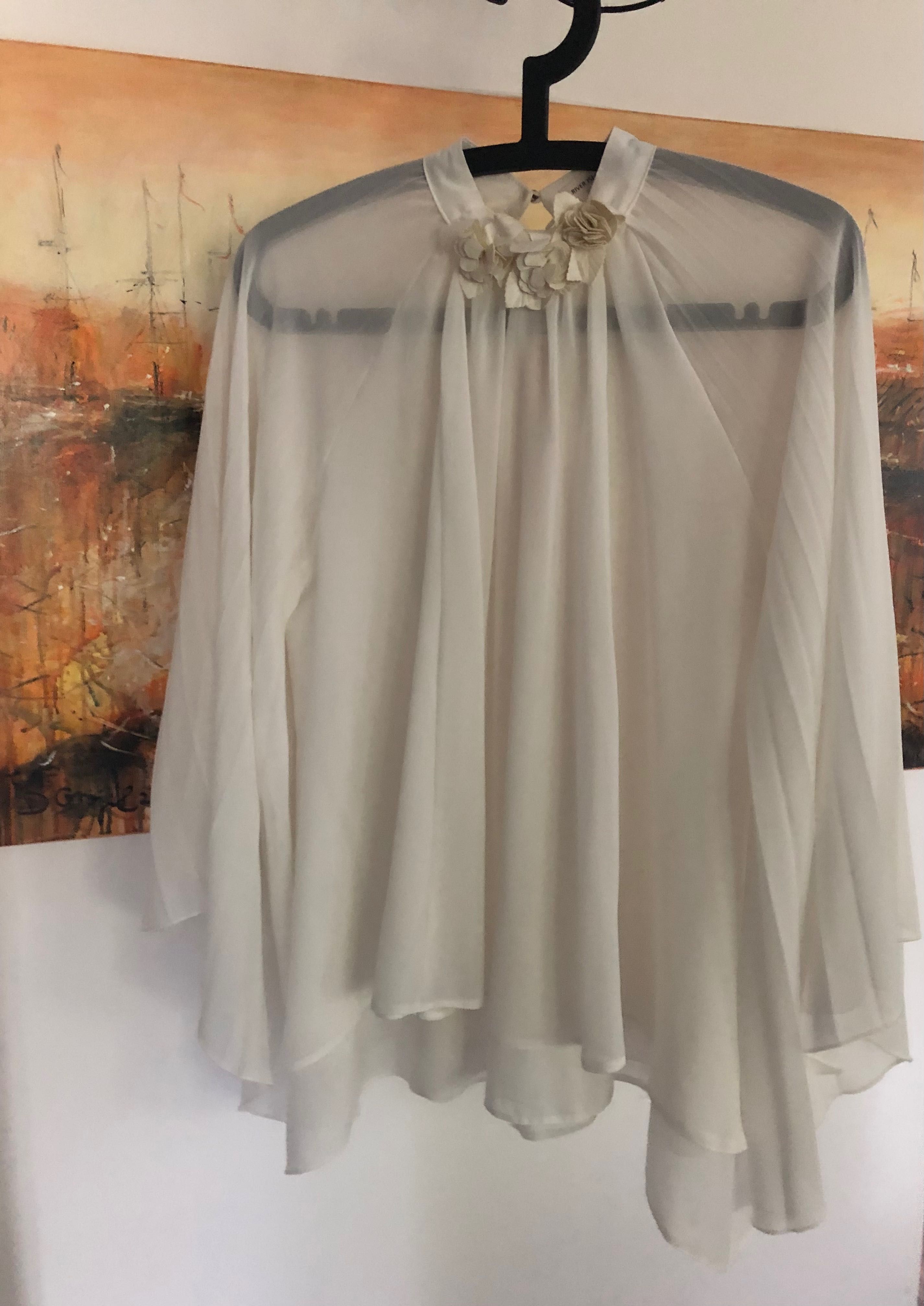 Elegancka bluzka plisowane rękawy