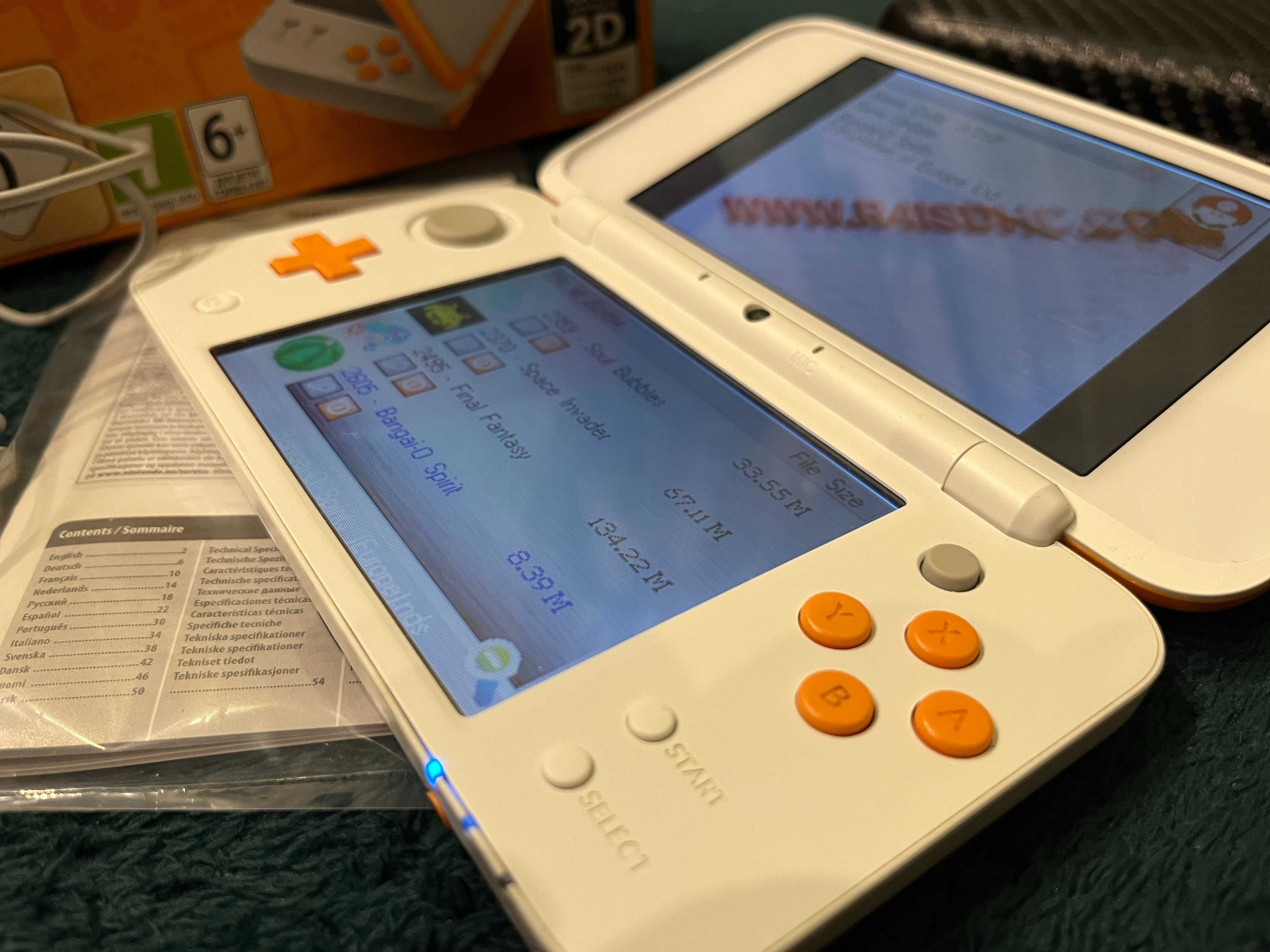 New Nintendo 2DS XL CFW + programator do NDS + pokrowiec