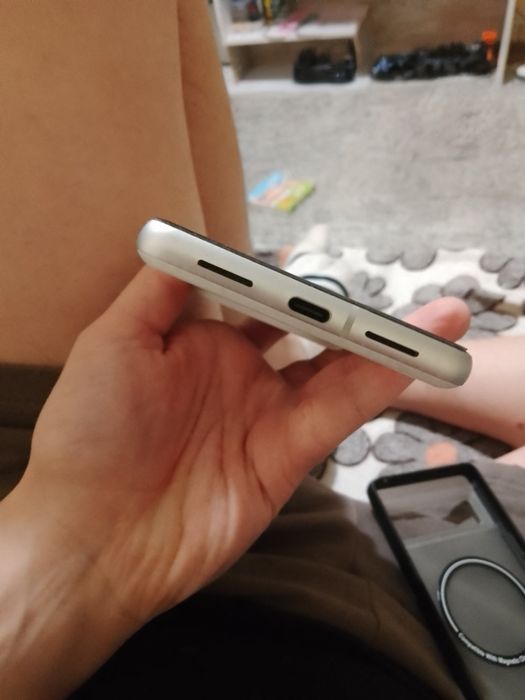 Продам google pixel 7