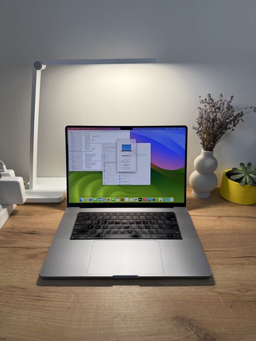 MacBook Pro 16 2021 M1 Pro 16Gb 1TB SSD