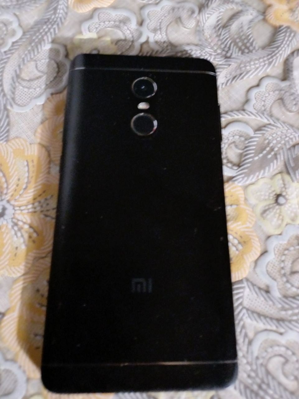 Продам свой  Xiaomi Redmi Note 4 3/32GB Snapdragon B