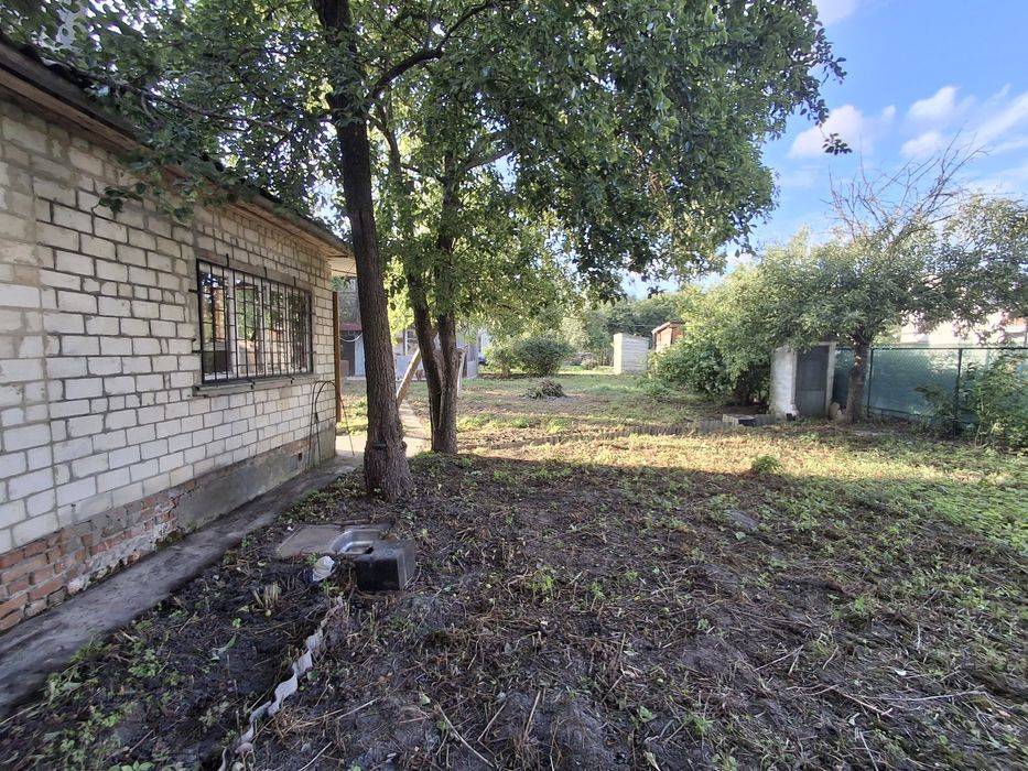 Продаж великої дачі з опаленням. Жавинка