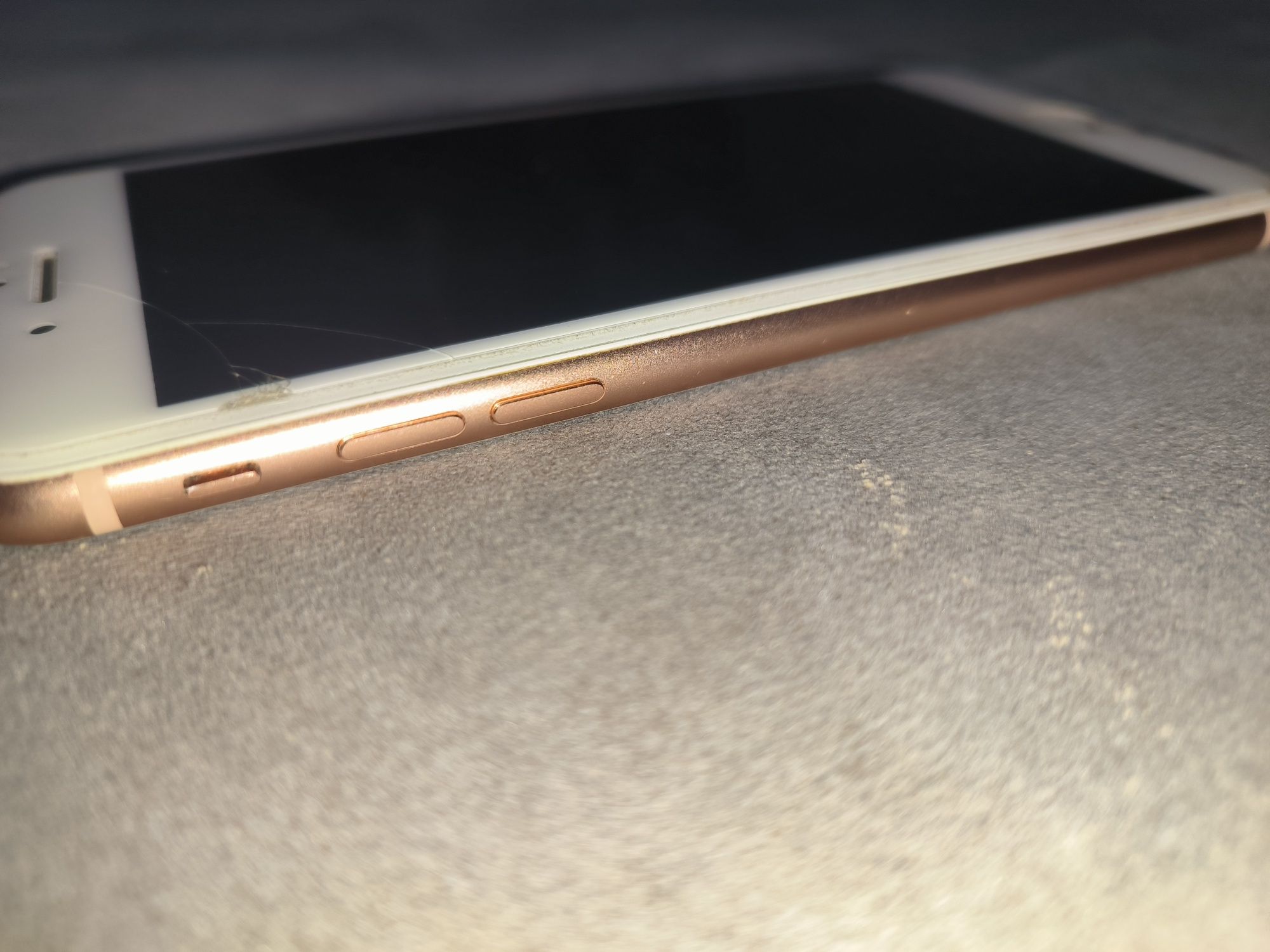 iPhone 8plus gold  128gb