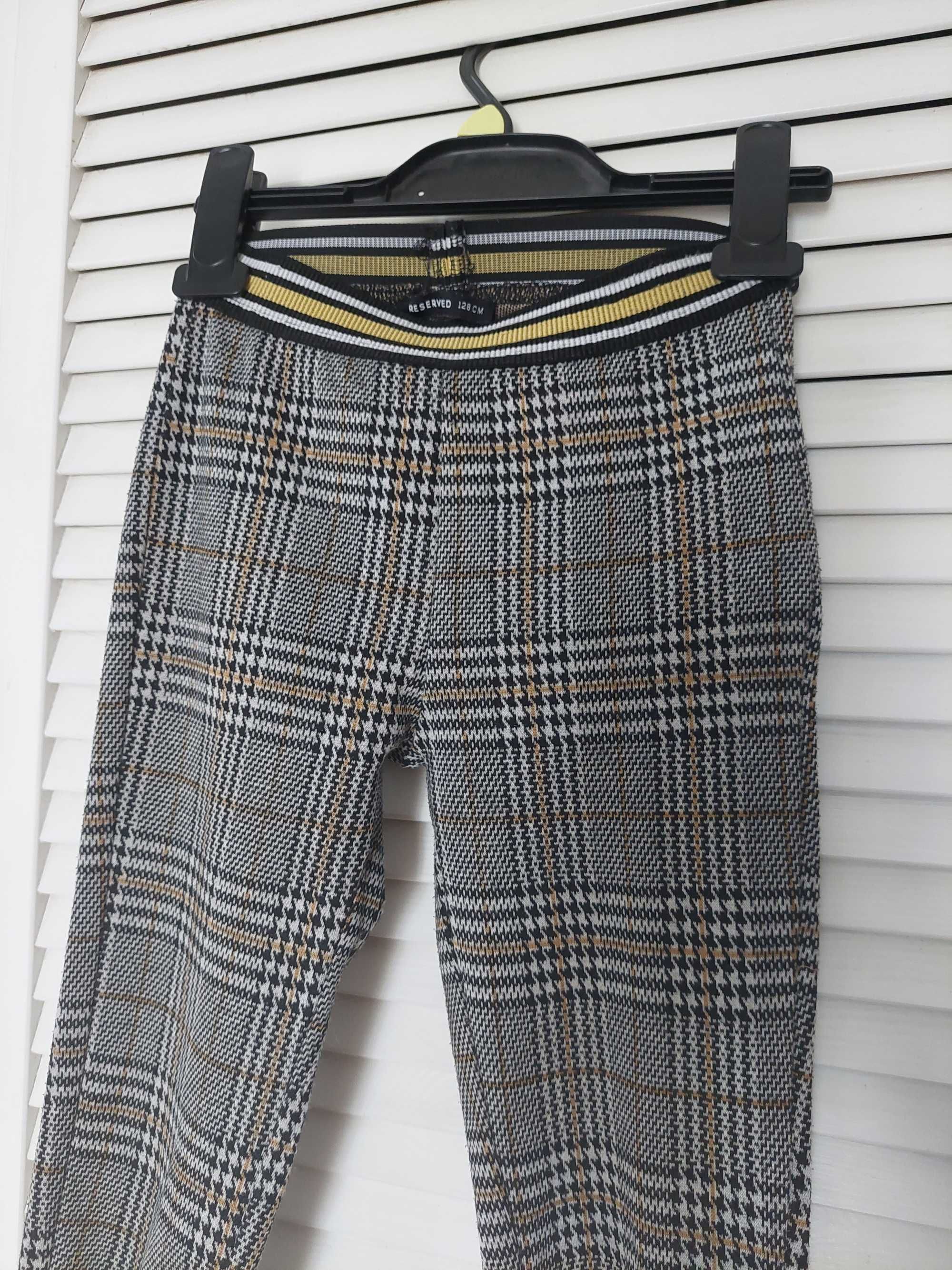 Reserved legginsy w kratke r.128
