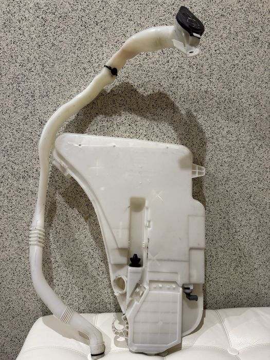 BMW 5 f10 бачок омивача