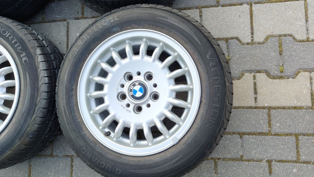 BMW E36 / 5x120 / 15 / 7J / ET47 / igły /