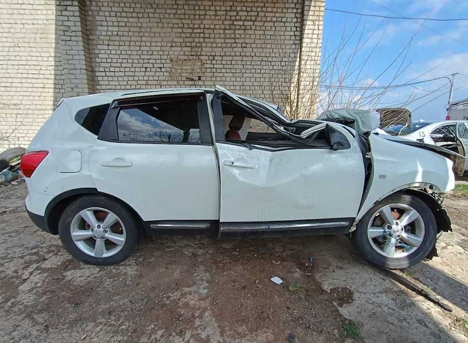 Кузов Nissan Qashqai 2008 2.0 бенз Разборка Nissan Qashqai