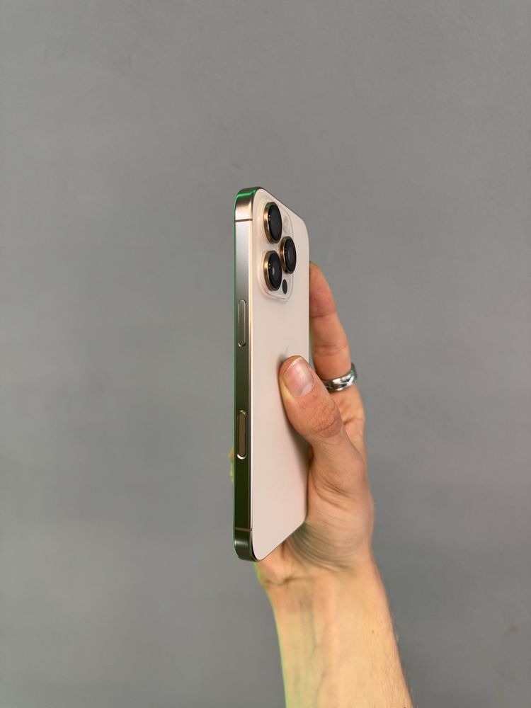 iPhone 16 Pro 128Gb Natural Titanium Neverlock від Магазину