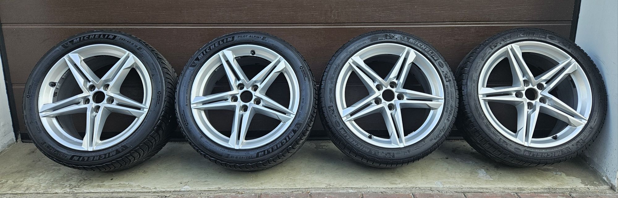 Audi S-Line A4 B8 B9 A5 A6 5x112 18" 245/40R18 koła Alufelgi