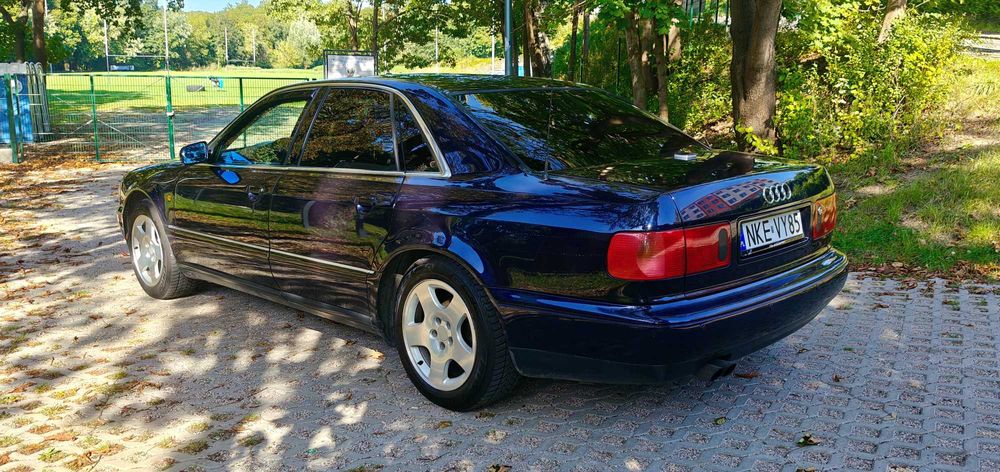 Audi A8 D2 3.7 V8 230KM Quatro Benzyna + LPG 1999r