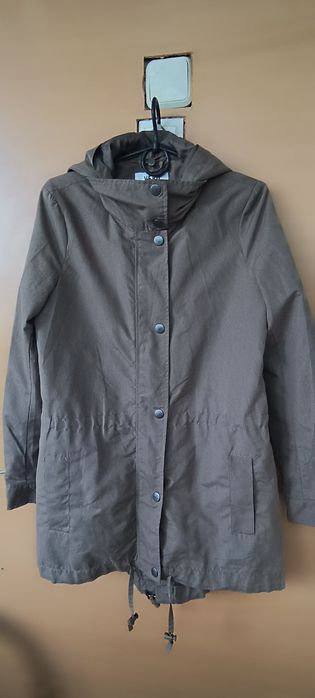 Продам   куртку              .