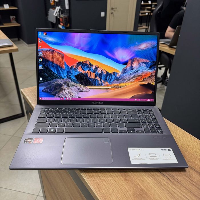 В наявності Ноутбук Asus VivoBook  15.6" FullHD IPS