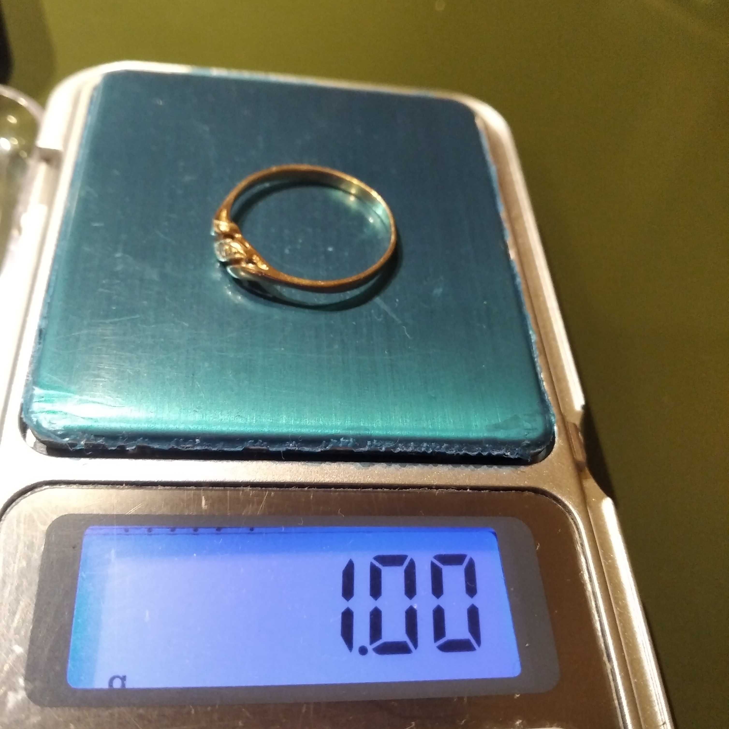 Złoty pierścionek cyrkonia złoto 14 karatów próba 585 rozmiar 16