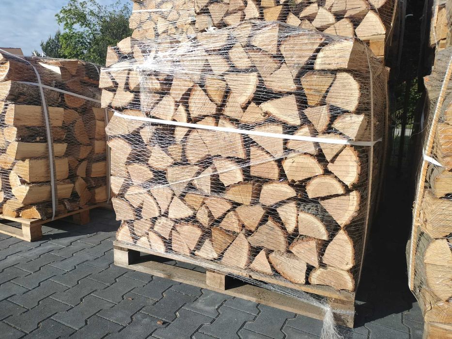 Drewno kominkowe opałowe drzewo Brzoza Buk Grab Akacja Dąb Olcha Sosna
