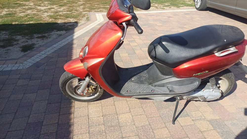 Skuter yamaha neos